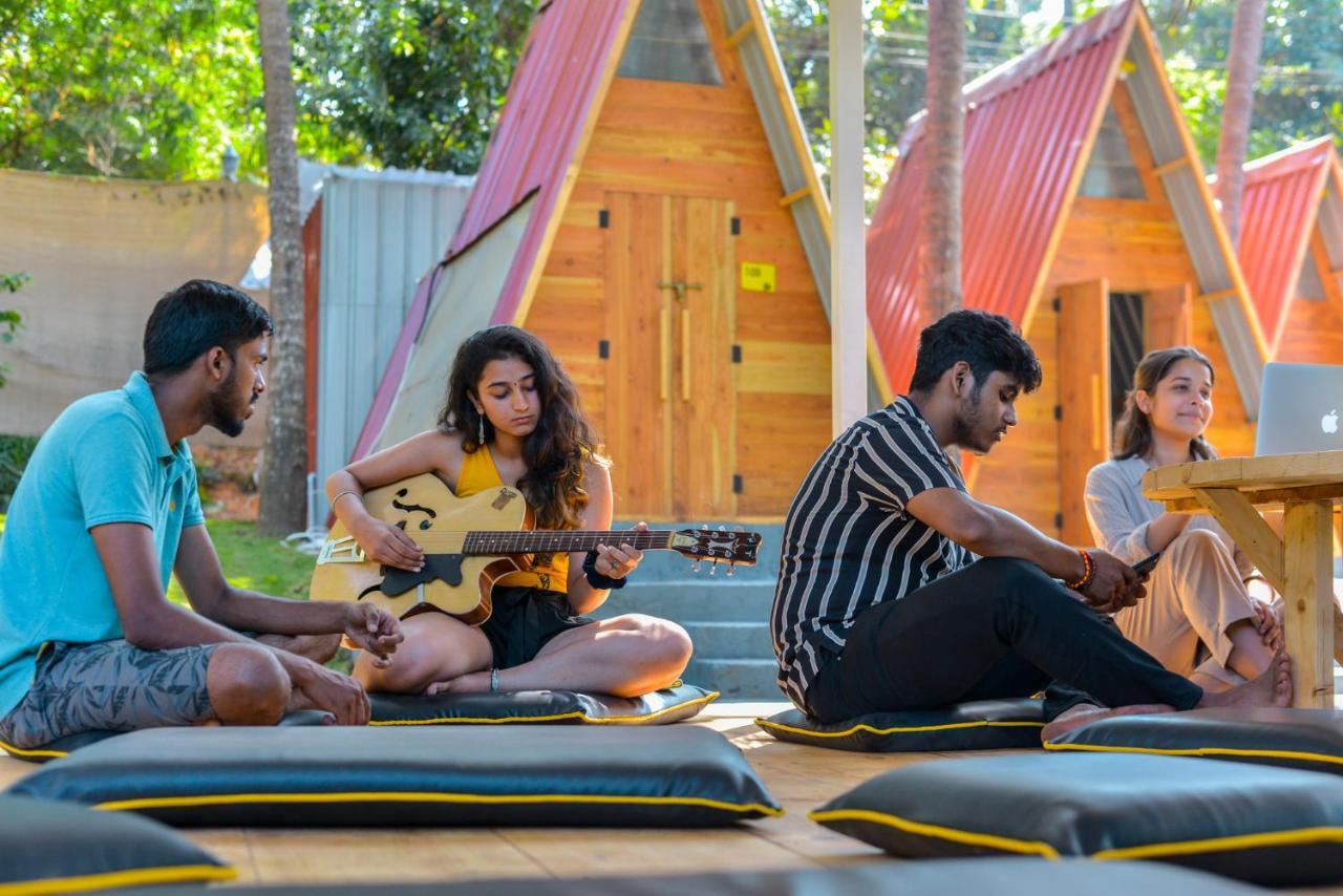 The Hosteller Goa, Anjuna Dış mekan fotoğraf